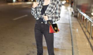 格子裤子配什么鞋子